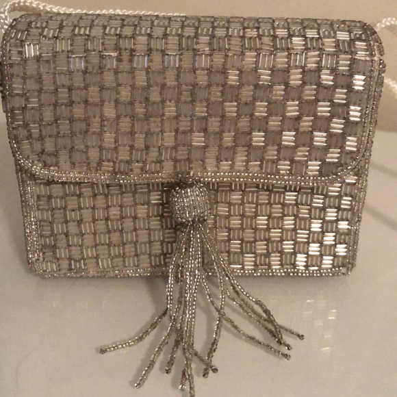 Ladies Beaded Evening Bags (1) Gold & (1) Silver - Picture 2 of 4